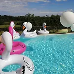 Casale Raffaello Bed and Breakfast Albese Con Cassano