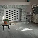 Bed and Breakfast Casale Raffaello Albese Con Cassano