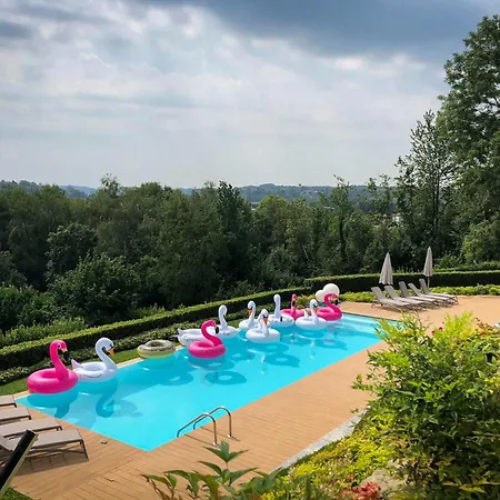 Casale Raffaello Bed and Breakfast 4*