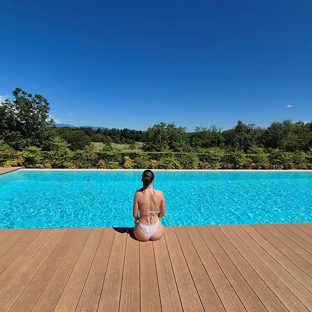Casale Raffaello Oda ve Kahvaltı 4*