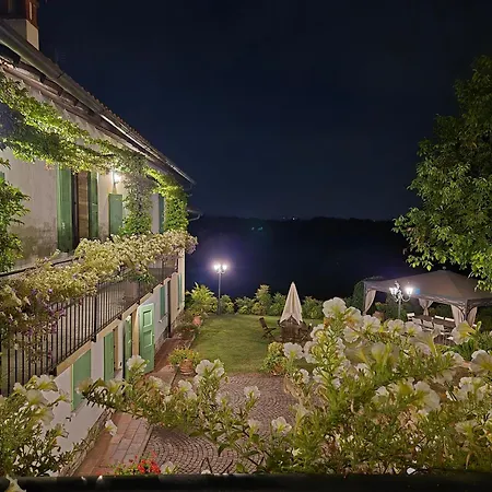 Casale Raffaello Oda ve Kahvaltı 4*