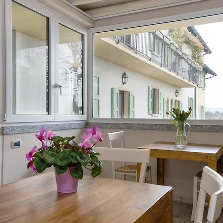 Casale Raffaello Oda ve Kahvaltı 4*